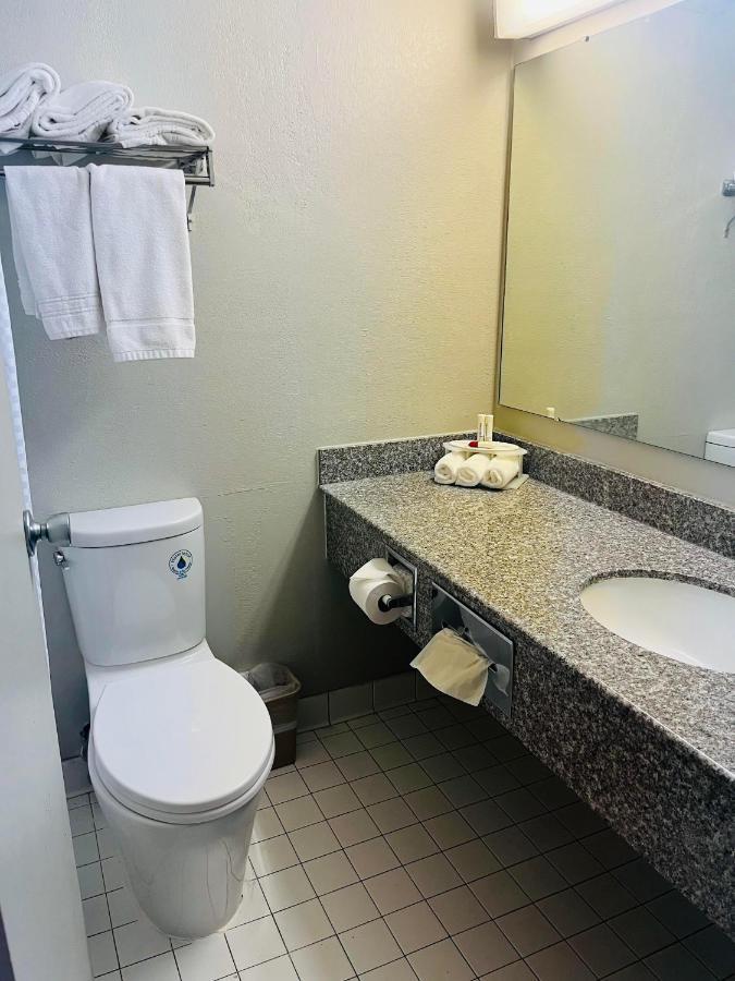 Baymont By Wyndham Hotel Keokuk