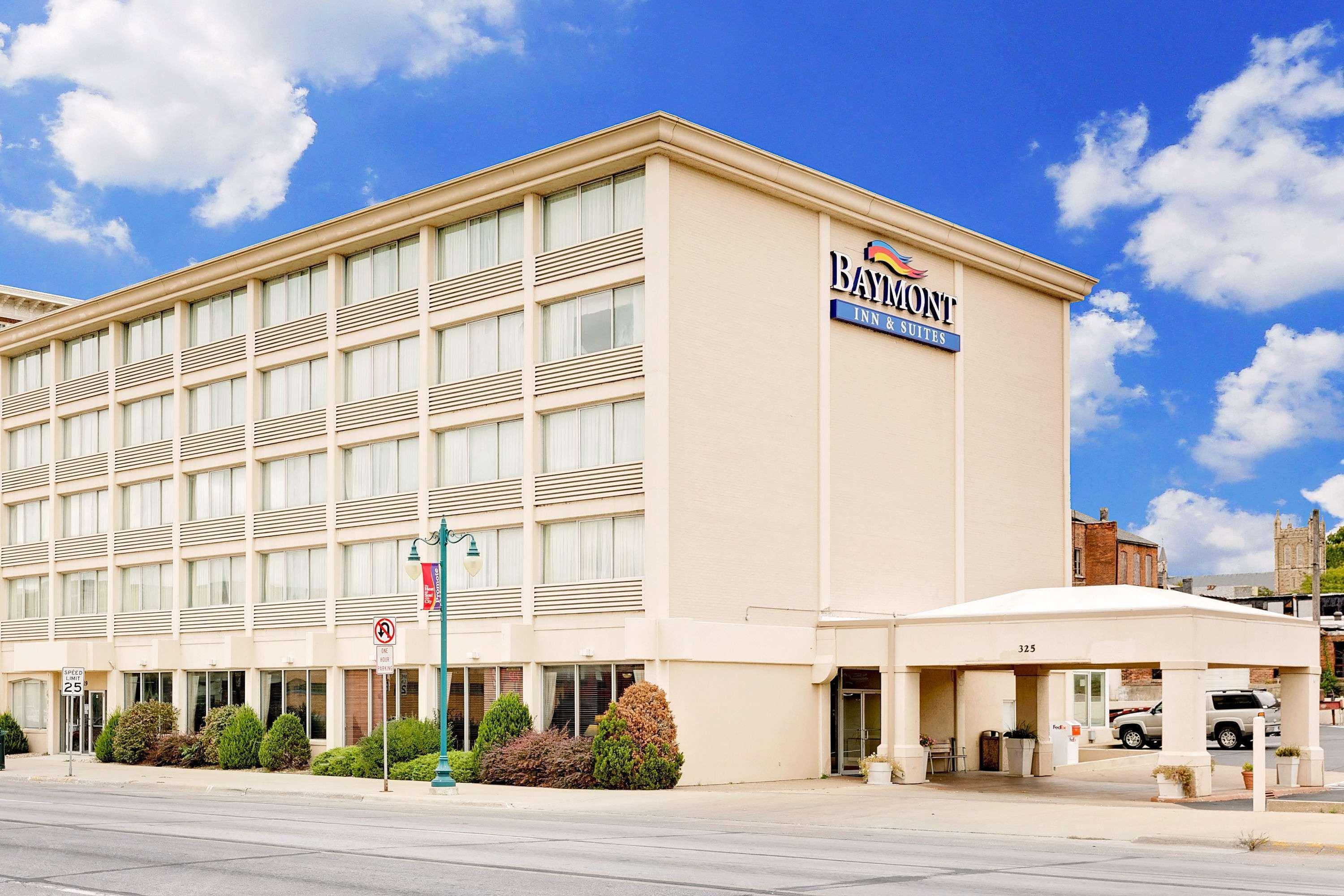 Hotel Baymont By Wyndham