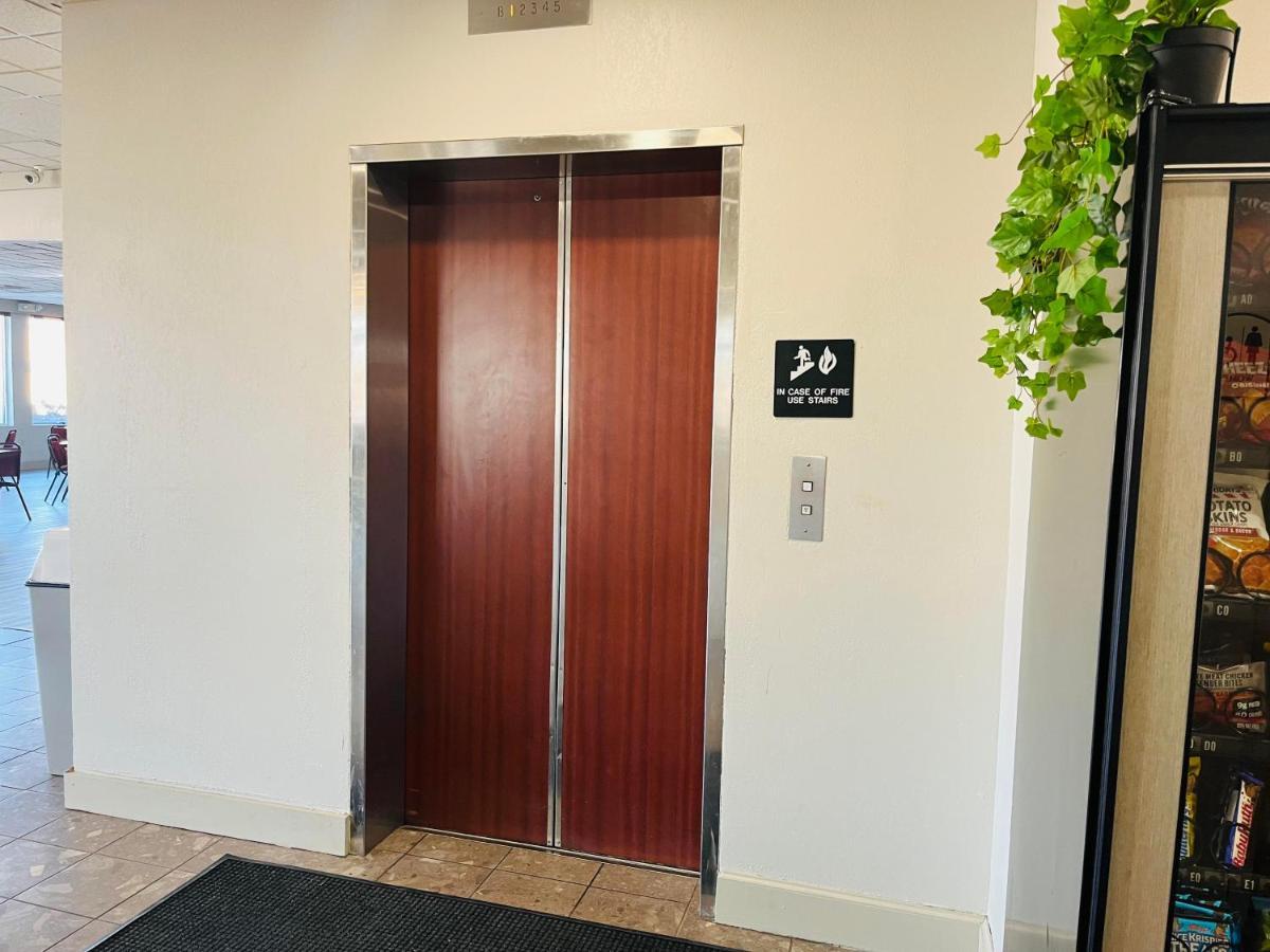 Hotel Baymont By Wyndham