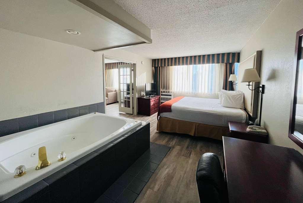 Hotel Baymont By Wyndham 3*