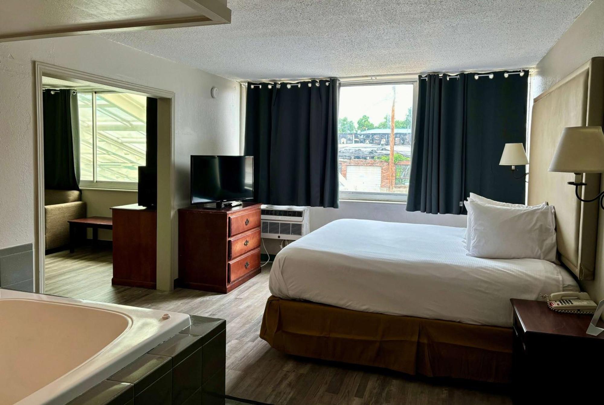 Hotel Baymont By Wyndham Keokuk