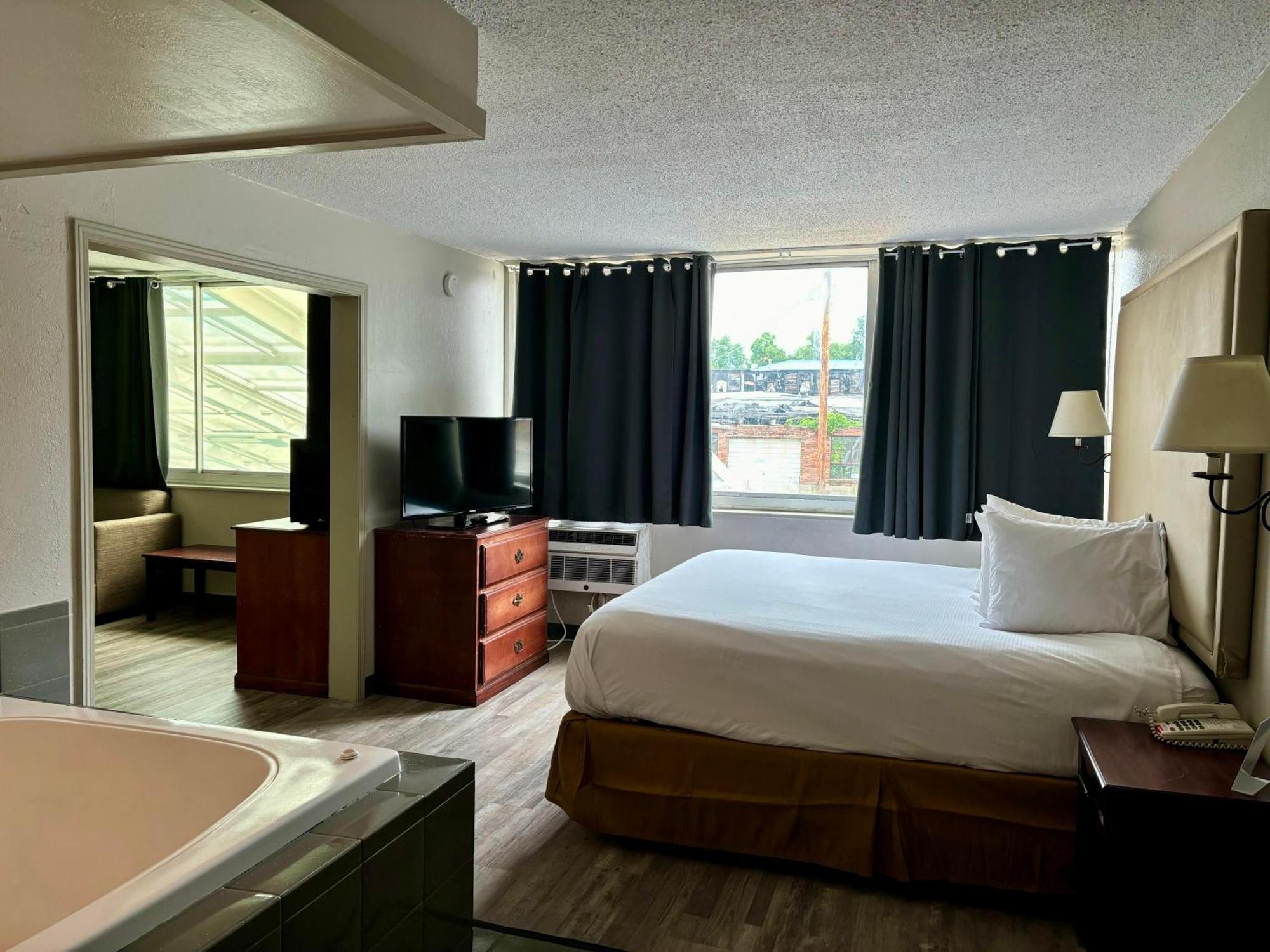 Baymont By Wyndham Hotel Keokuk